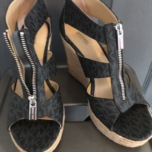 Michael Kors  platform